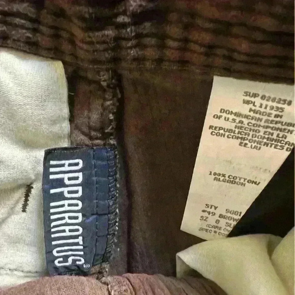 Vintage 100% cotton corduroy boy wide leg pleated brown pants size 8 no flaws - Picture 2 of 4